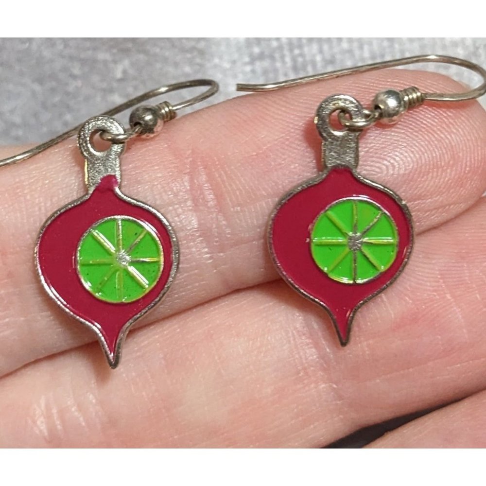 Vintage OTC Holiday Lime Earrings - Picture 2 of 3